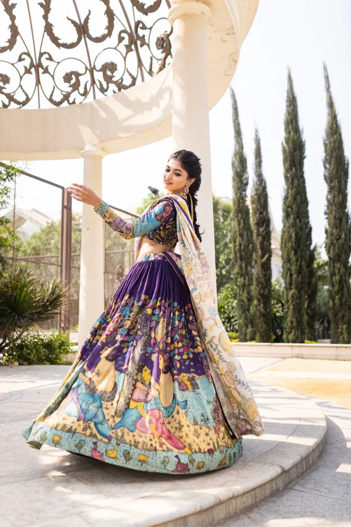 Ethnic Kalamkari Lehenga with Intricate Nature-Inspired Patterns.